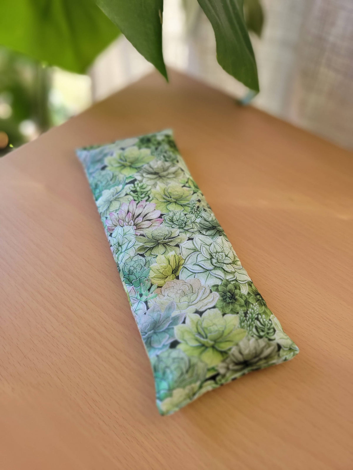 Aromatherapy Hot/Cold Weighted Eye Pillow - Soothing Pattern