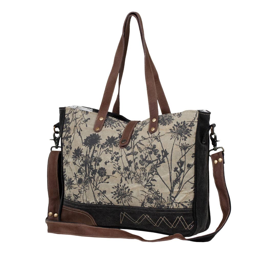 THE MYSTIQUE MESSENGER BAG