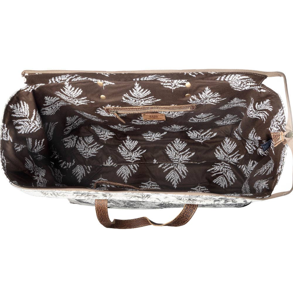 Wildfern Hide Western Weekender Bag for Women in ivory with hairon detail